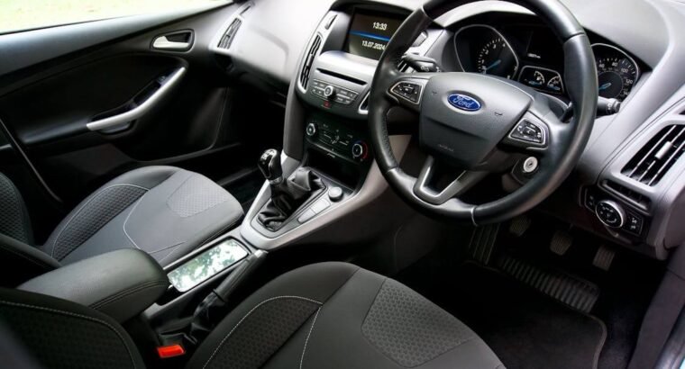 Ford Focus A Smart Sporty & Efficient Ride